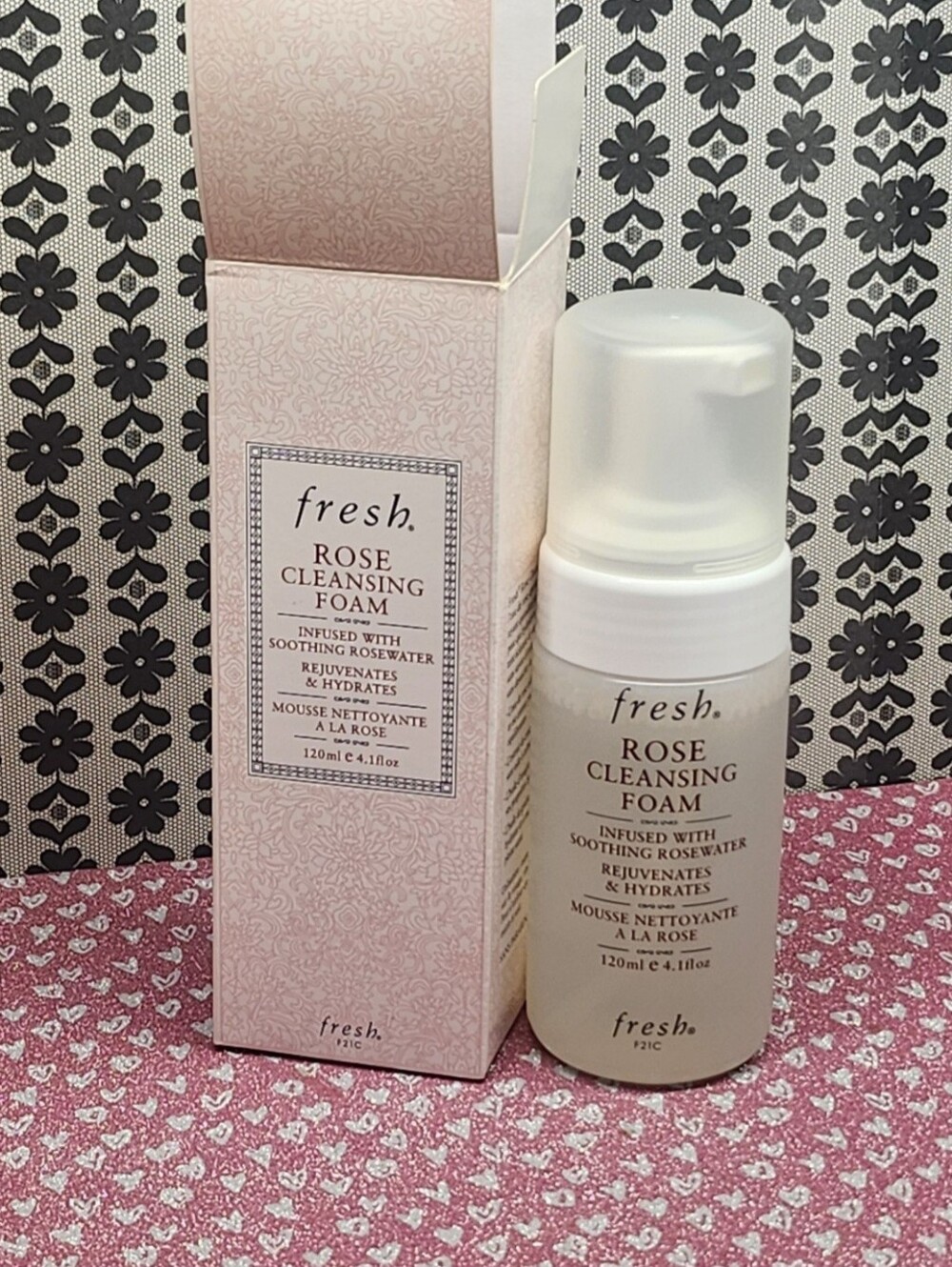 Fresh - Rose Cleansing Foam - 120ml/4.1 oz- New in Box